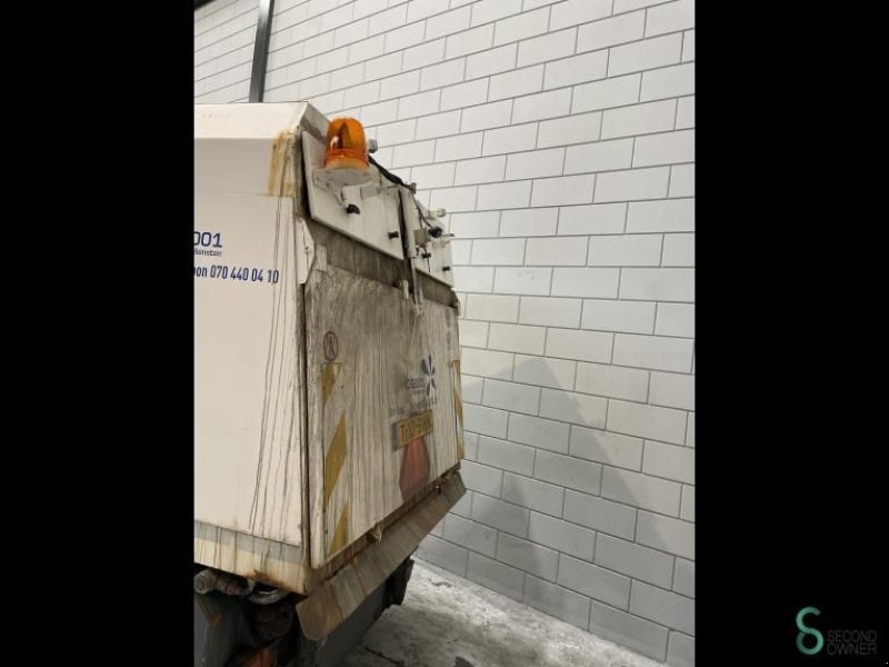 Kehrmaschine a típus HMF 416, Gebrauchtmaschine ekkor: Wijchen (Kép 5)