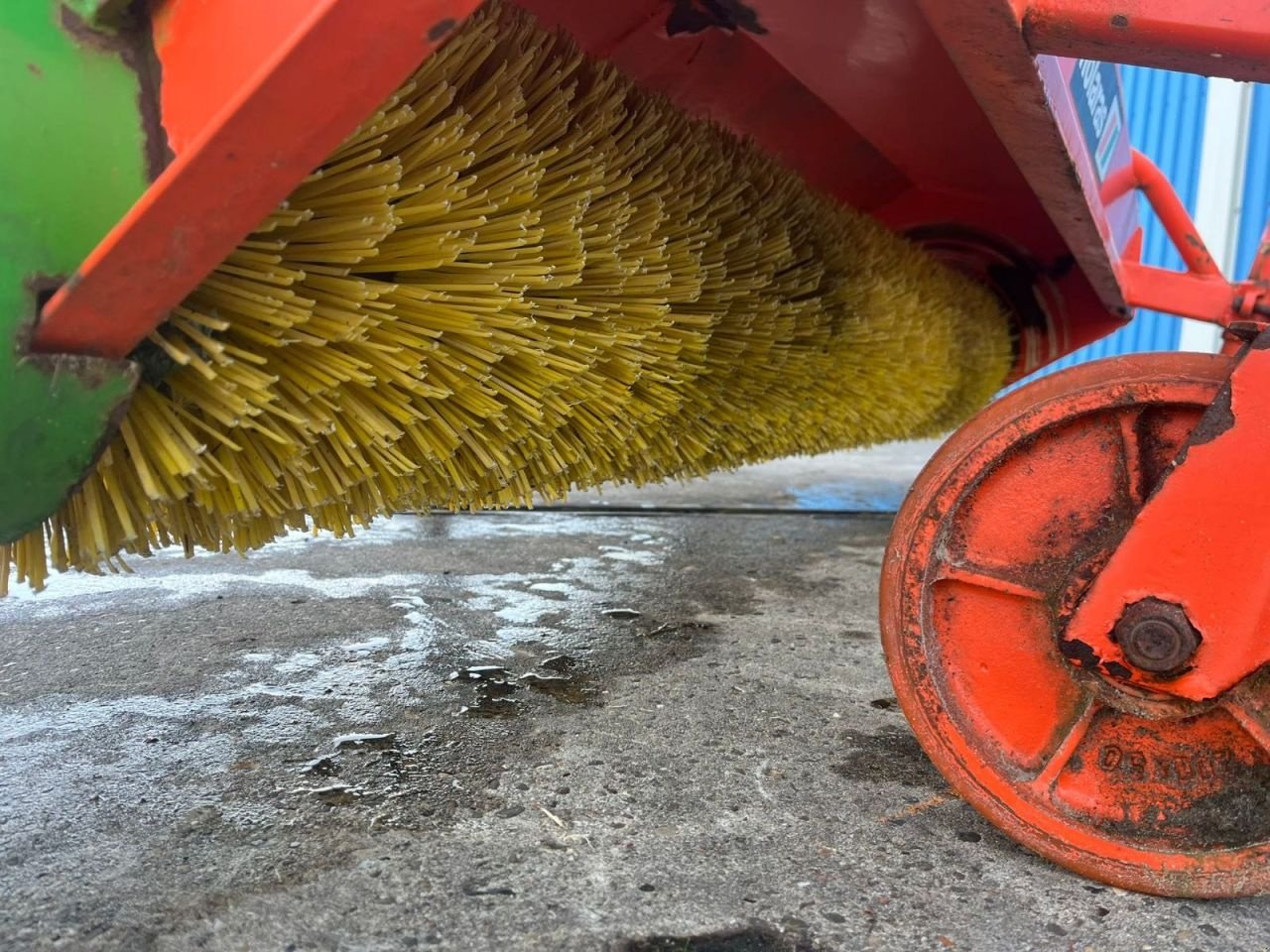 Kehrmaschine типа Holaras Veegmachine, Gebrauchtmaschine в Joure (Фотография 8)