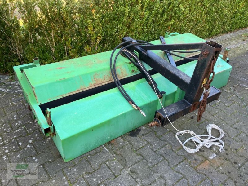 Kehrmaschine des Typs Jabelmann Kehrbesen, Gebrauchtmaschine in Rhede / Brual (Bild 1)