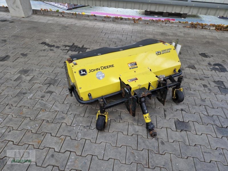 Kehrmaschine des Typs John Deere 52 inch Broom, Gebrauchtmaschine in Spelle (Bild 1)