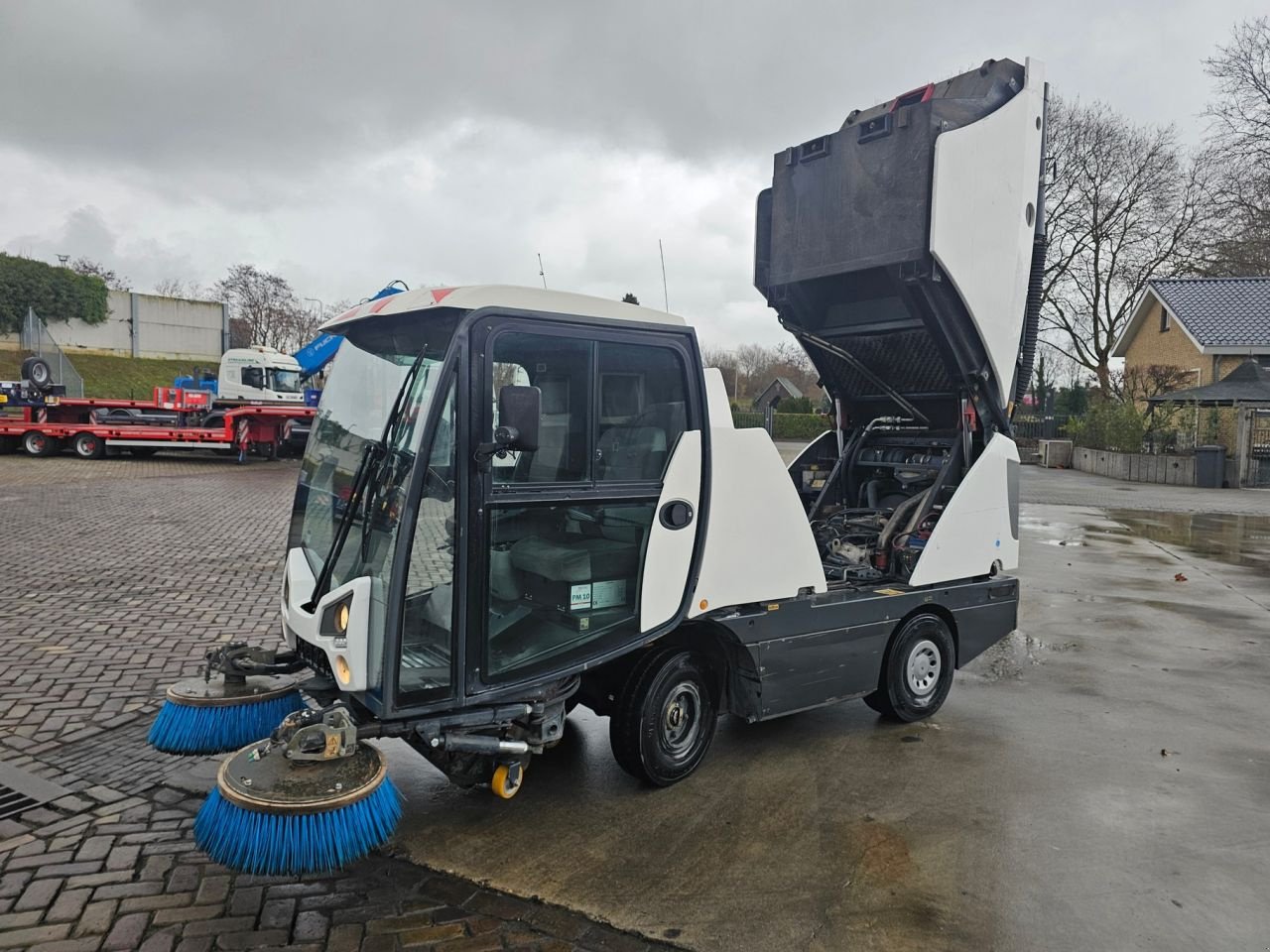 Kehrmaschine del tipo Johnston CN201, Gebrauchtmaschine en Geleen (Imagen 4)