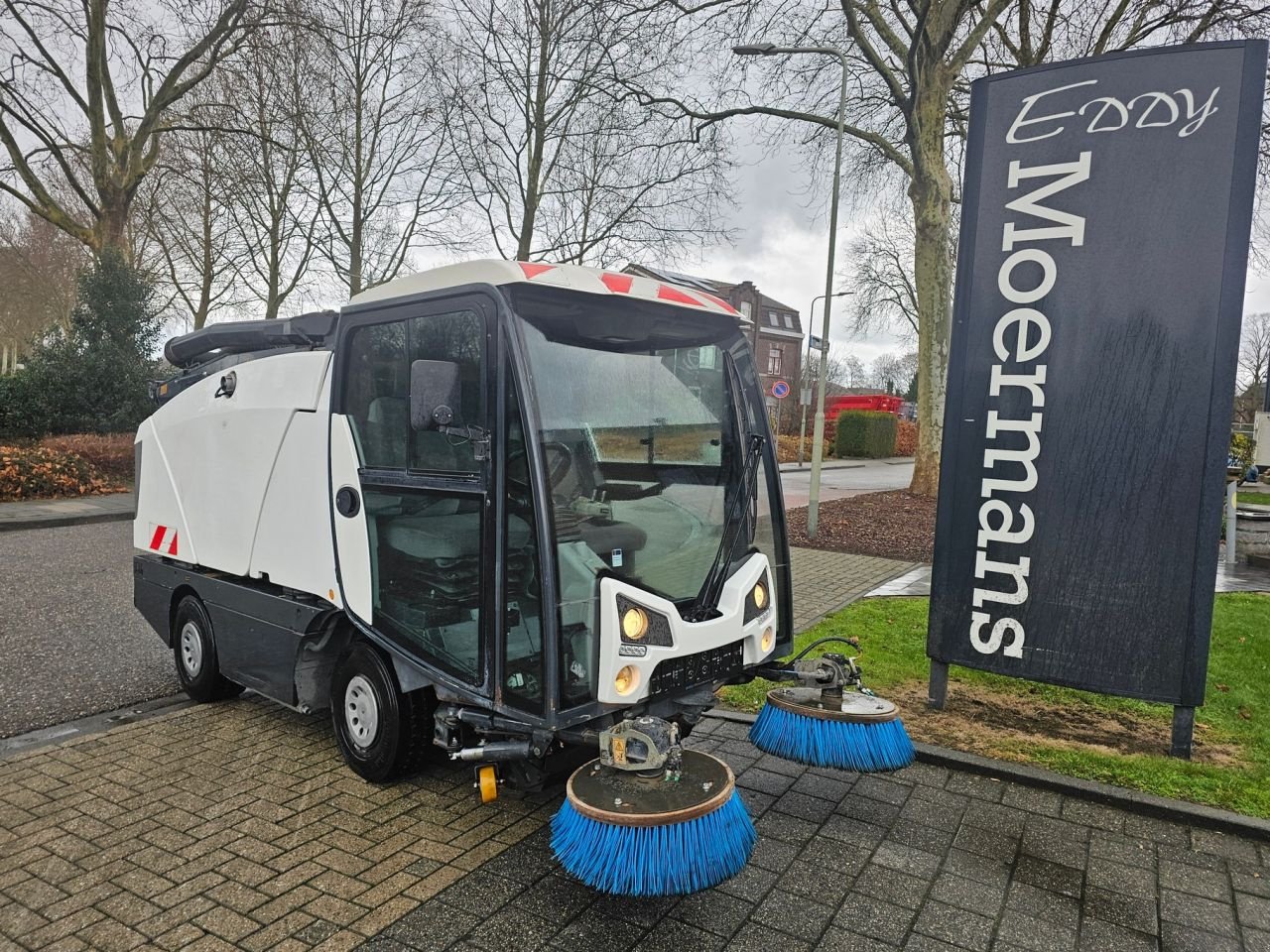 Kehrmaschine del tipo Johnston CN201, Gebrauchtmaschine en Geleen (Imagen 1)