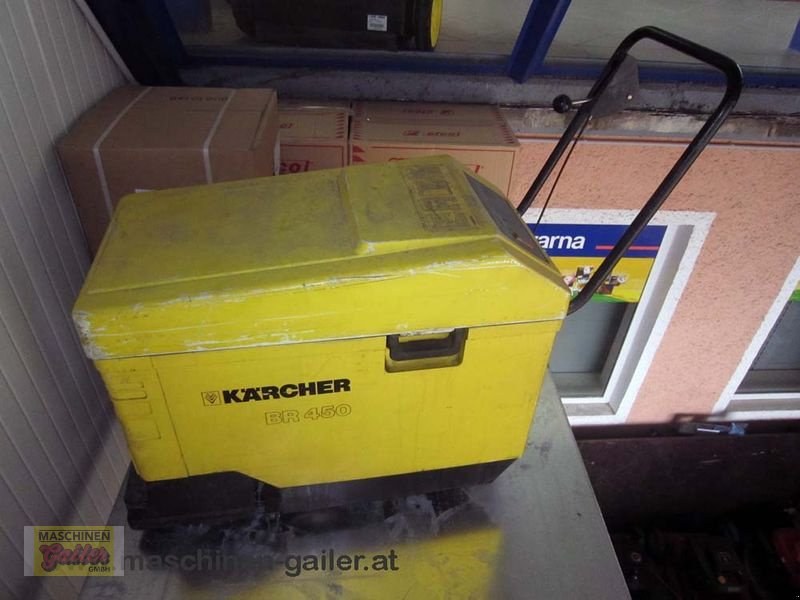 Kehrmaschine des Typs Kärcher BR 450, Gebrauchtmaschine in Kötschach (Bild 1)