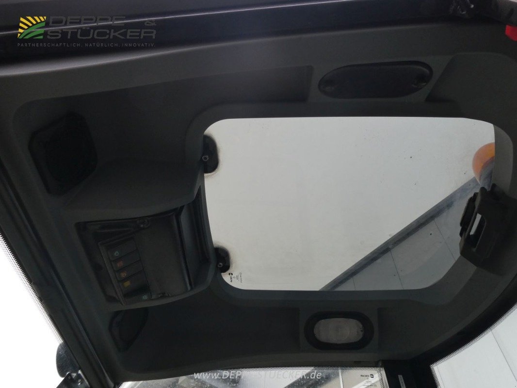 Kehrmaschine del tipo Kärcher MC 50, Gebrauchtmaschine In Lauterberg/Barbis (Immagine 12)