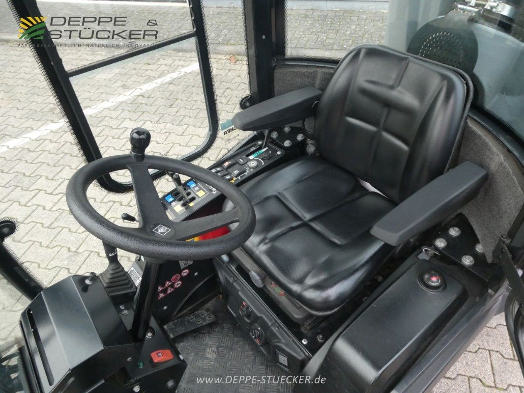 Kehrmaschine del tipo Kärcher MC 50, Gebrauchtmaschine In Lauterberg/Barbis (Immagine 13)