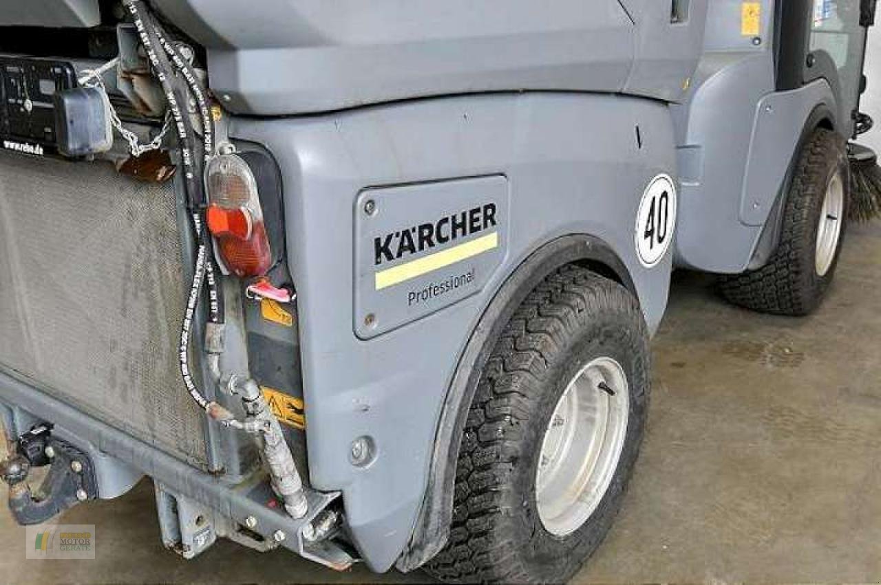 Kehrmaschine typu Kärcher MC130, Gebrauchtmaschine v Winsen (Obrázek 3)