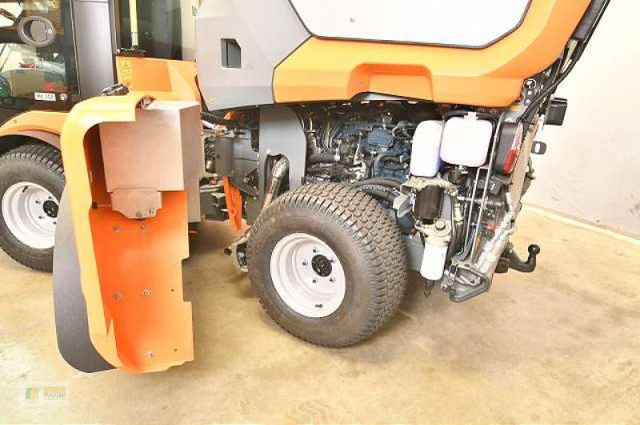 Kehrmaschine del tipo Kärcher MC150, Neumaschine en Winsen (Imagen 5)