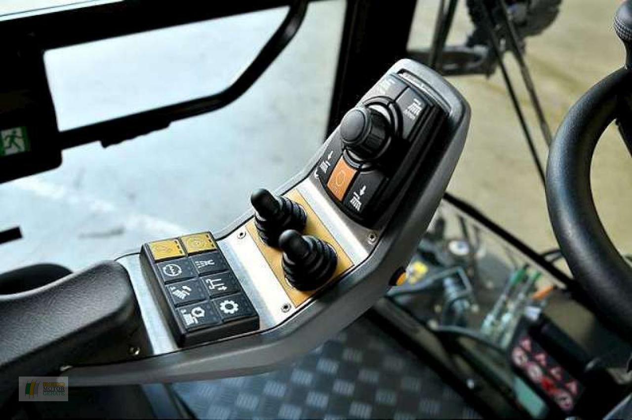 Kehrmaschine du type Kärcher MC250, Gebrauchtmaschine en Bredstedt (Photo 7)