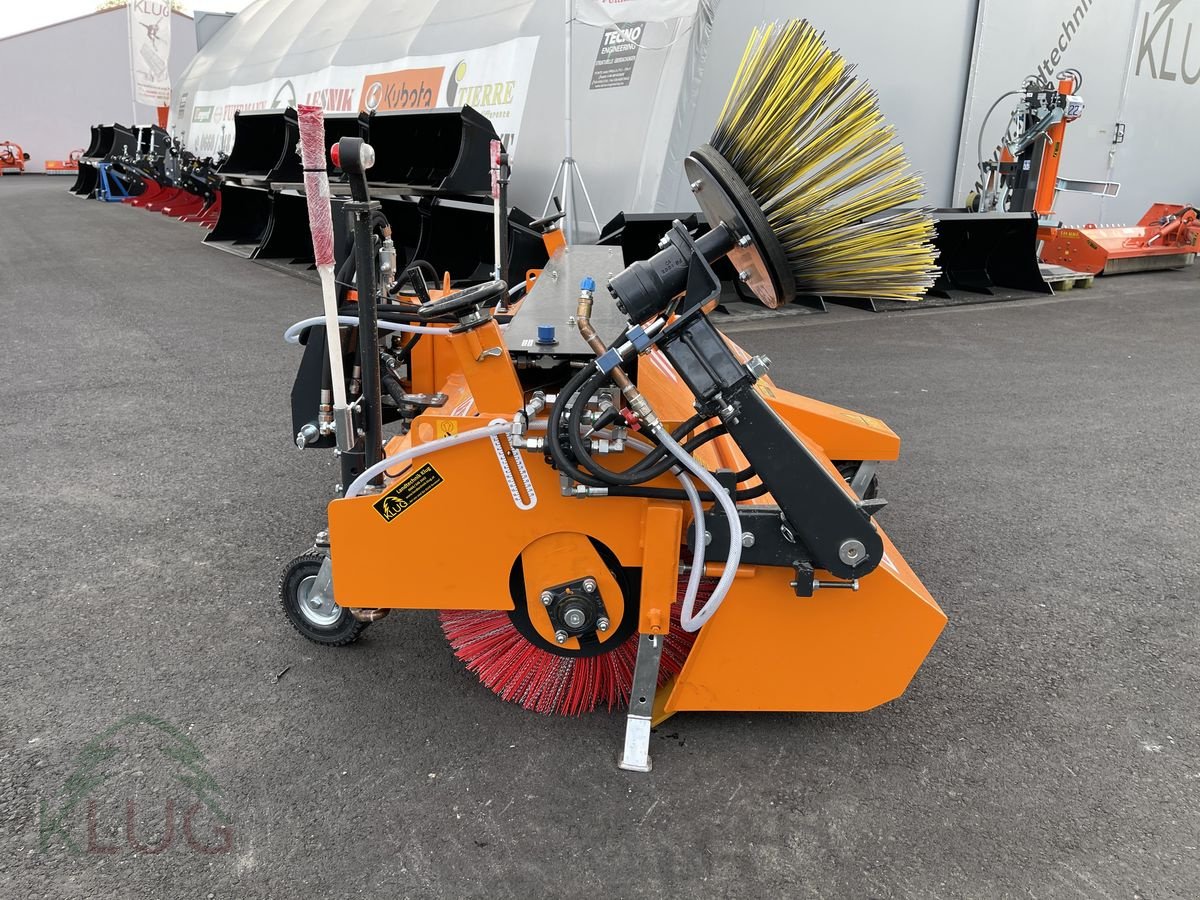 Kehrmaschine des Typs Lesnik MLK 250 Profi Kehrmaschine, Neumaschine in Pirching am Traubenberg (Bild 10)