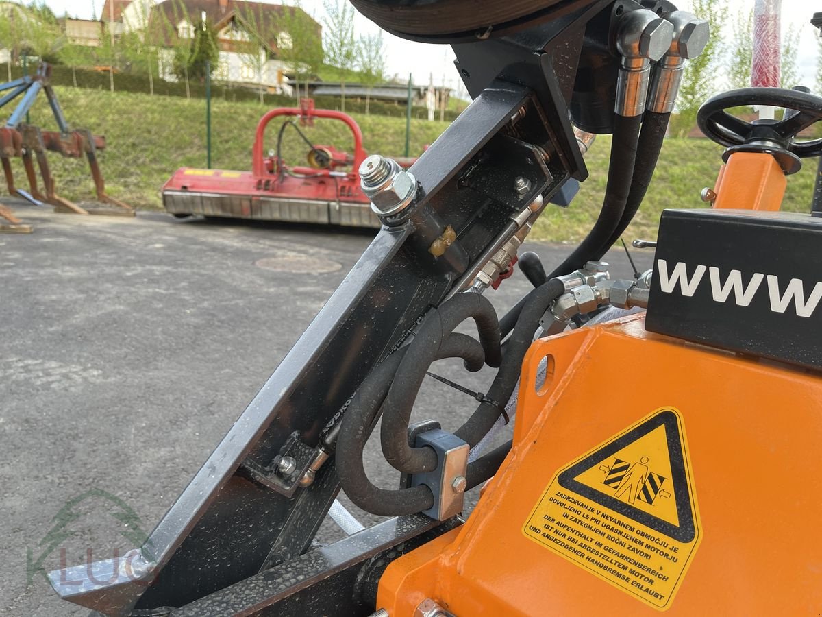 Kehrmaschine des Typs Lesnik MLK 250 Profi Kehrmaschine, Neumaschine in Pirching am Traubenberg (Bild 19)