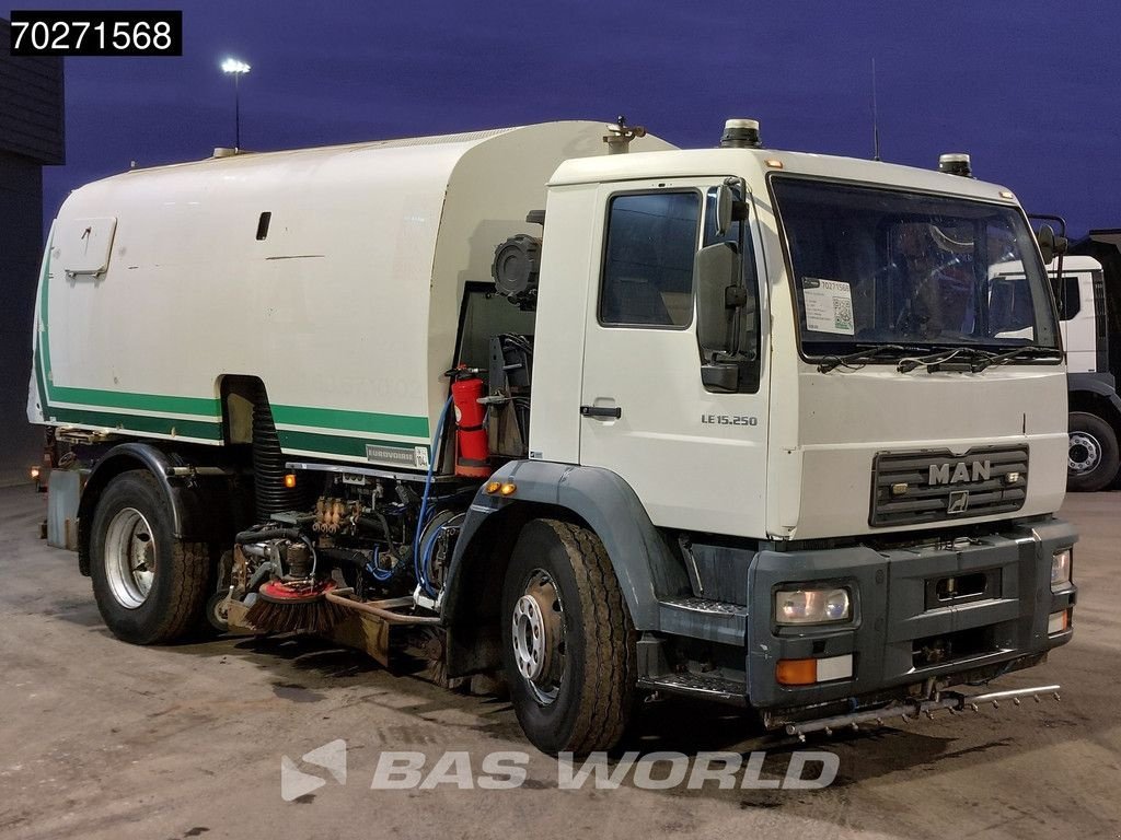 Kehrmaschine del tipo MAN LE 15.250 4X2 Eurovoirie Sweeper Manual Steelsuspension Euro 3, Gebrauchtmaschine In Veghel (Immagine 7)