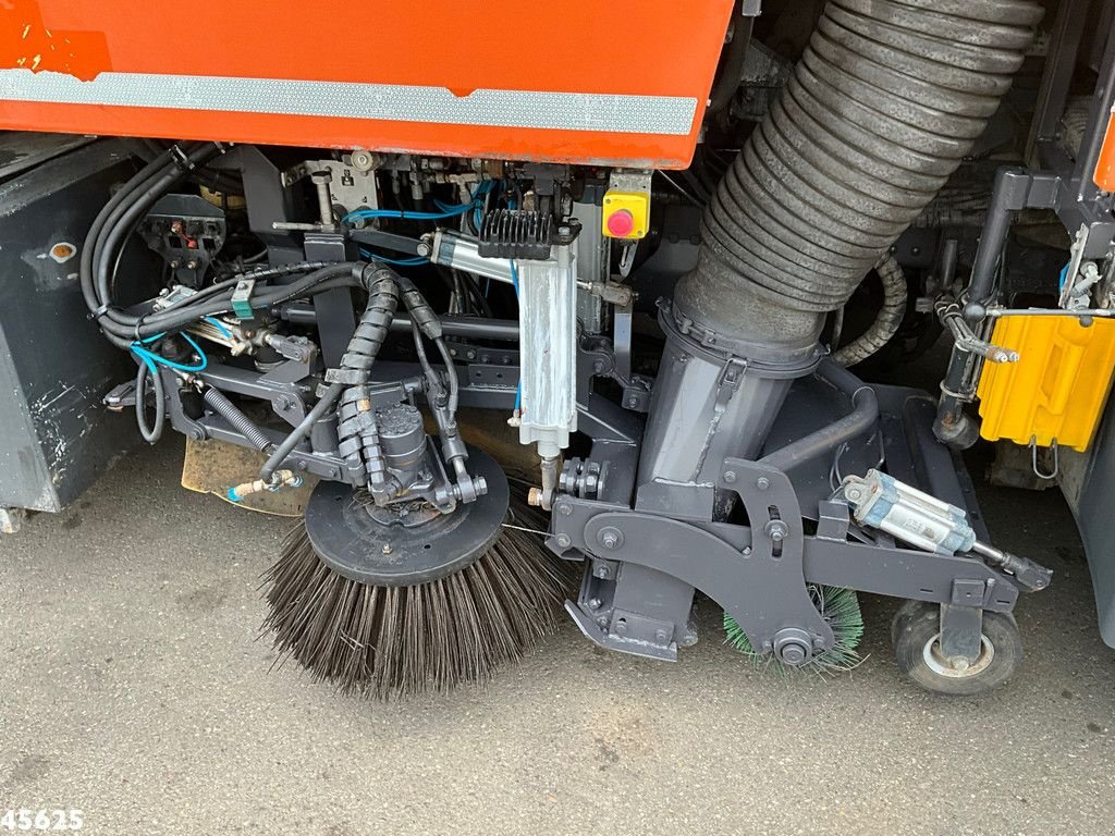 Kehrmaschine del tipo MAN TGS 18.440 Euro 6 Beam S9000 Wegdekreiniger links en rechts vege, Gebrauchtmaschine In ANDELST (Immagine 10)