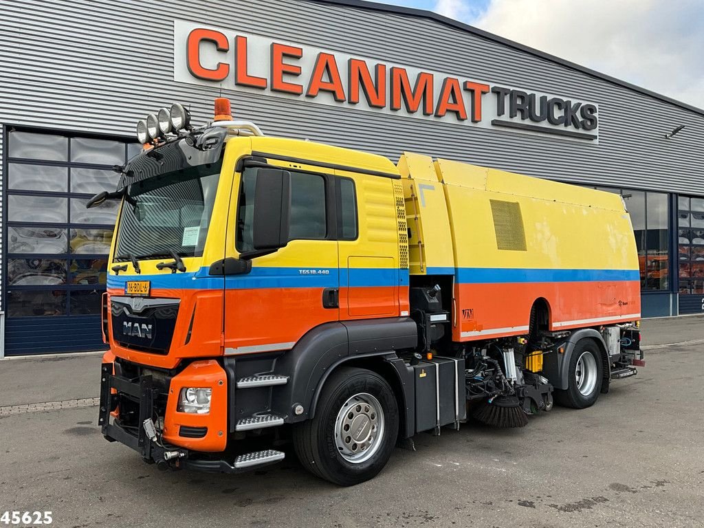 Kehrmaschine of the type MAN TGS 18.440 Euro 6 Beam S9000 Wegdekreiniger links en rechts vege, Gebrauchtmaschine in ANDELST (Picture 8)