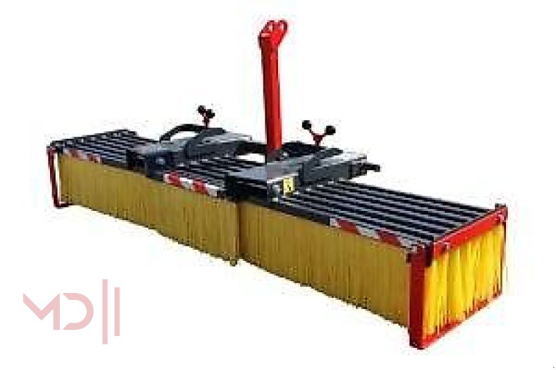 Kehrmaschine des Typs MD Landmaschinen AT Kehrmaschine ZL, Neumaschine in Zeven (Bild 1)