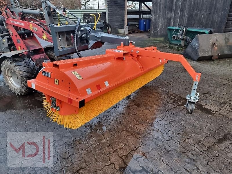 Kehrmaschine a típus MD Landmaschinen AT Kehrmaschine ZML 1,2 - 2,4m, Neumaschine ekkor: Zeven (Kép 3)