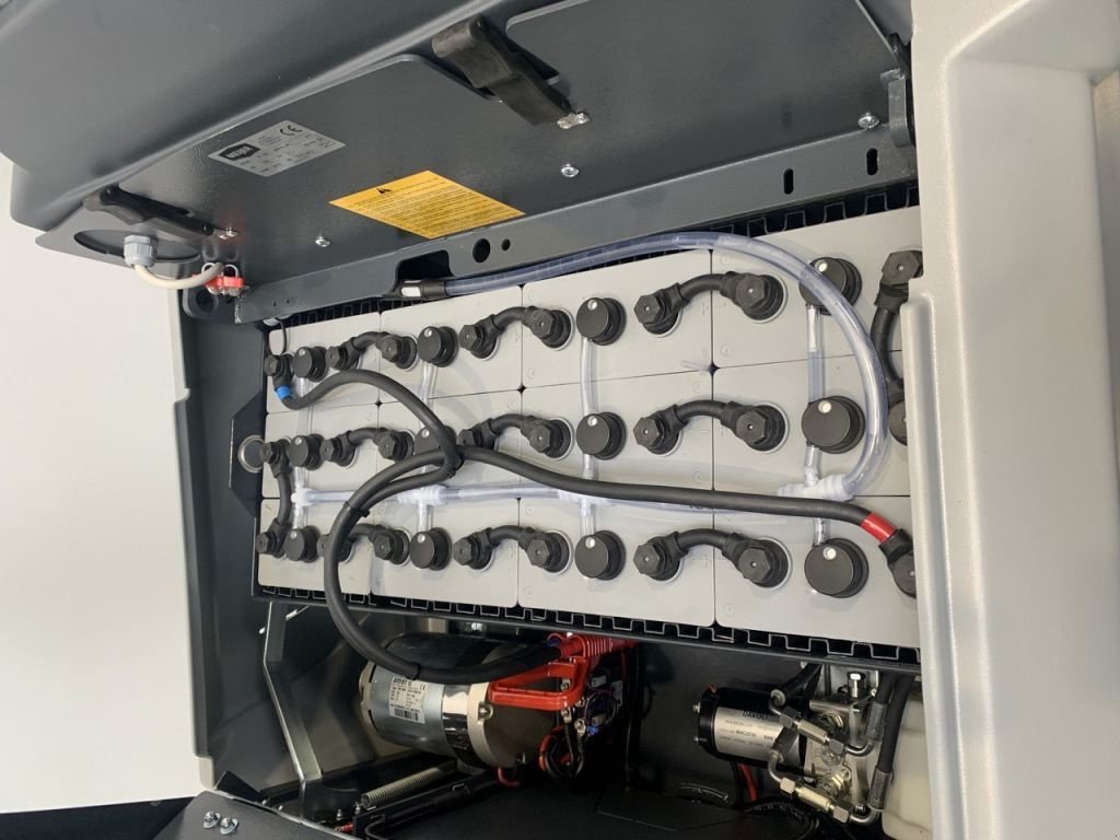 Kehrmaschine des Typs Meijer VR 1300 HD, Neumaschine in Culemborg (Bild 10)