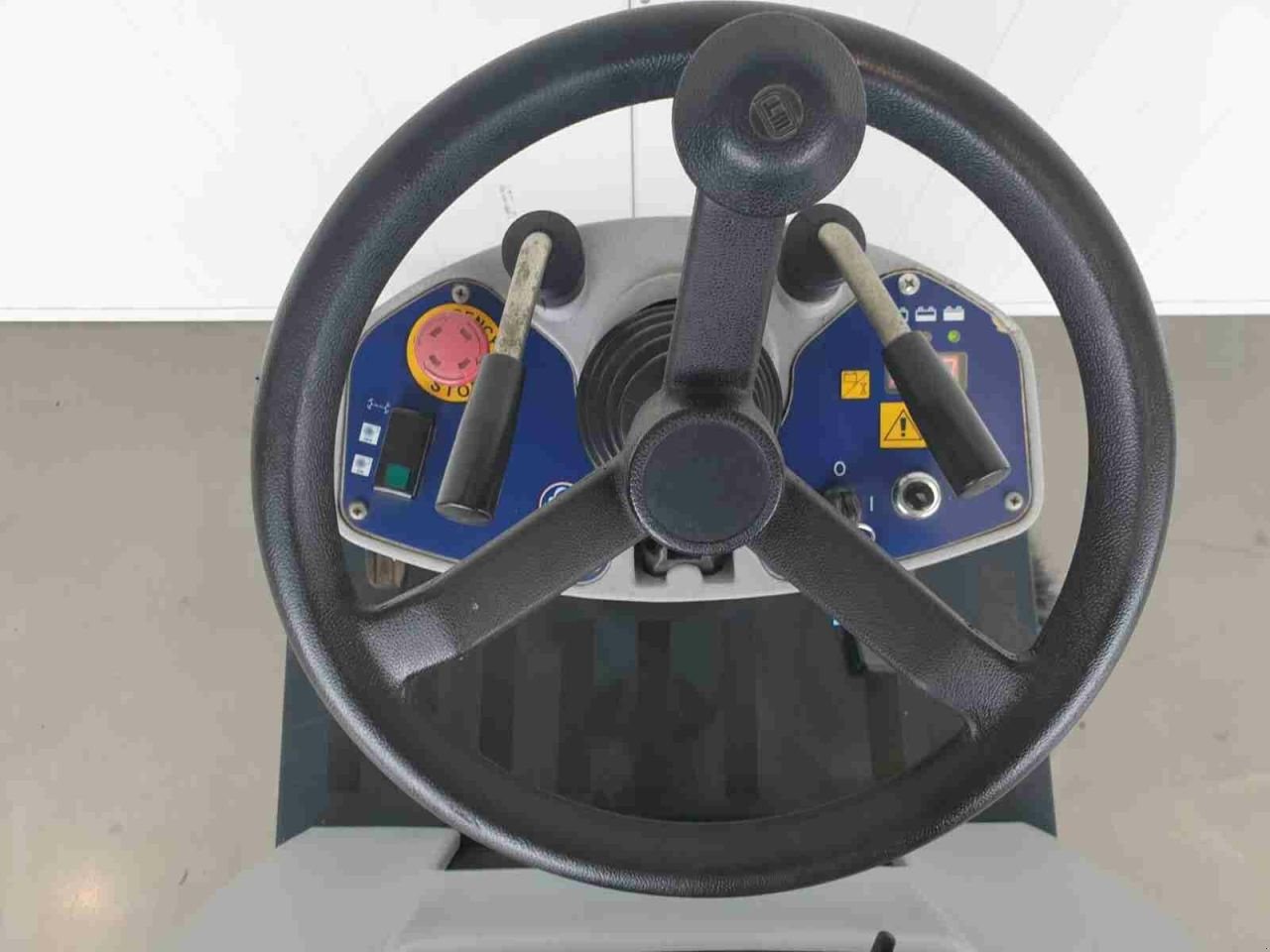 Kehrmaschine a típus Nilfisk SR 1100B, Gebrauchtmaschine ekkor: Barneveld (Kép 5)