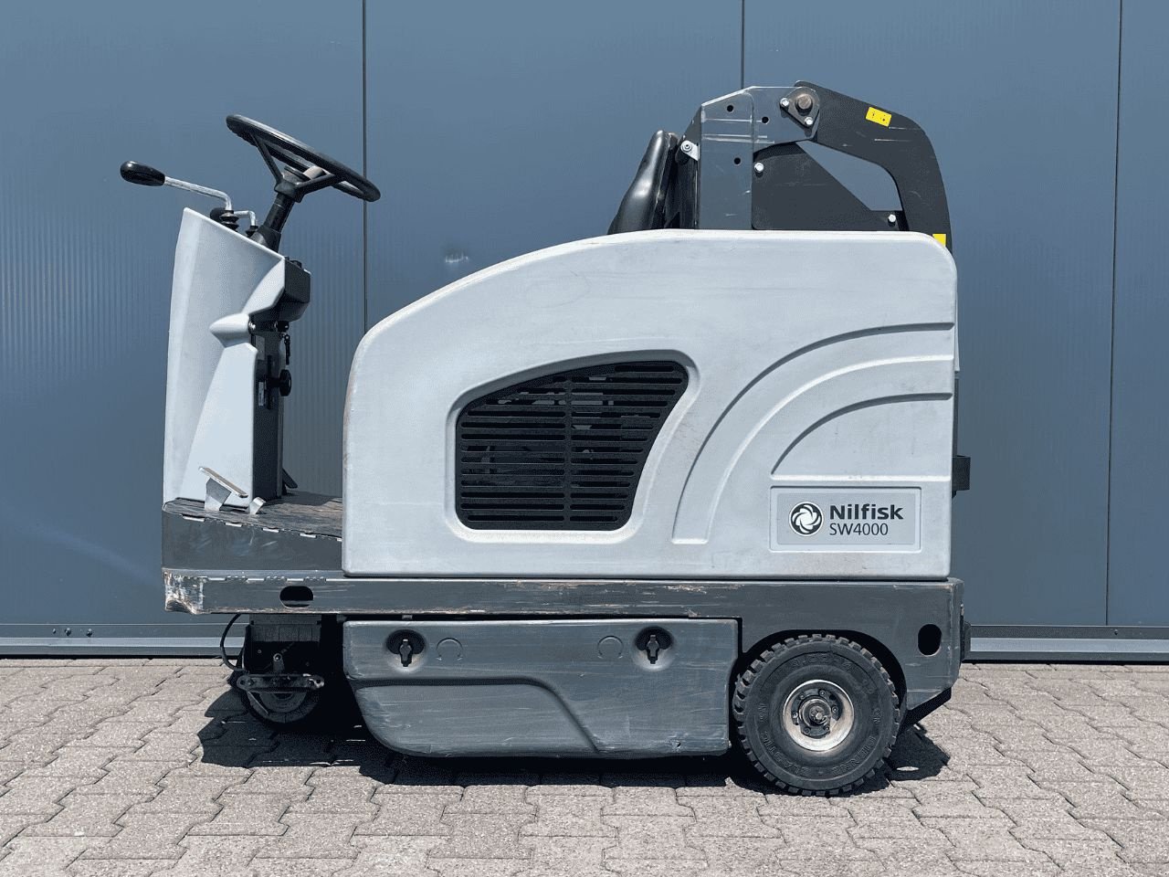 Kehrmaschine του τύπου Nilfisk SW4000, Gebrauchtmaschine σε Barneveld (Φωτογραφία 4)