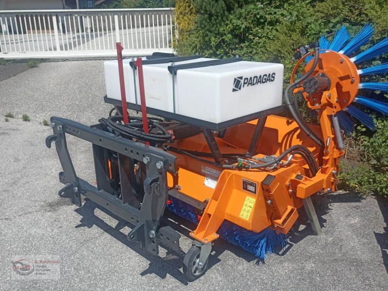 Kehrmaschine za tip Padagas Kehrmaschine PADAGAS Fox 150, Vorführmaschine u Dimbach (Slika 1)