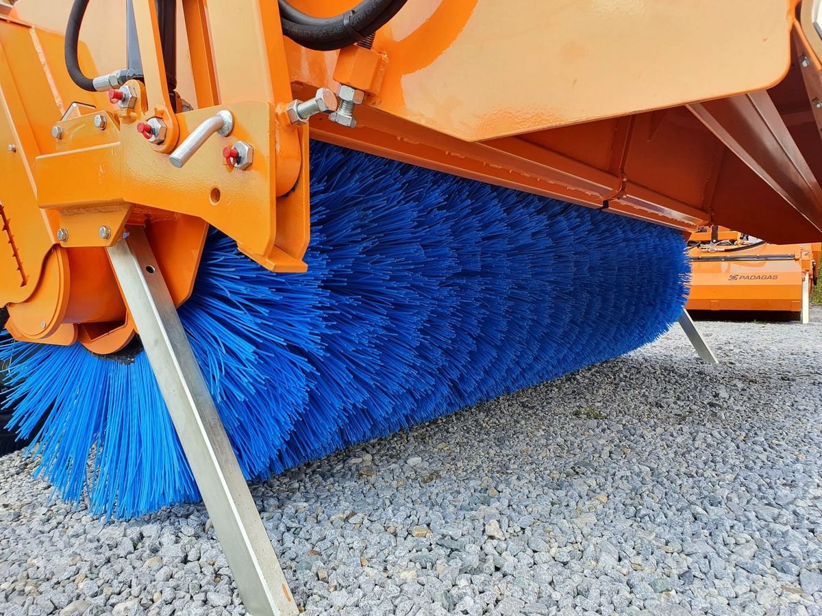 Kehrmaschine a típus Padagas PROFI G KEHRMASCHINE Radlader Traktor Bema Adler, Neumaschine ekkor: Aigen-Schlägl (Kép 10)