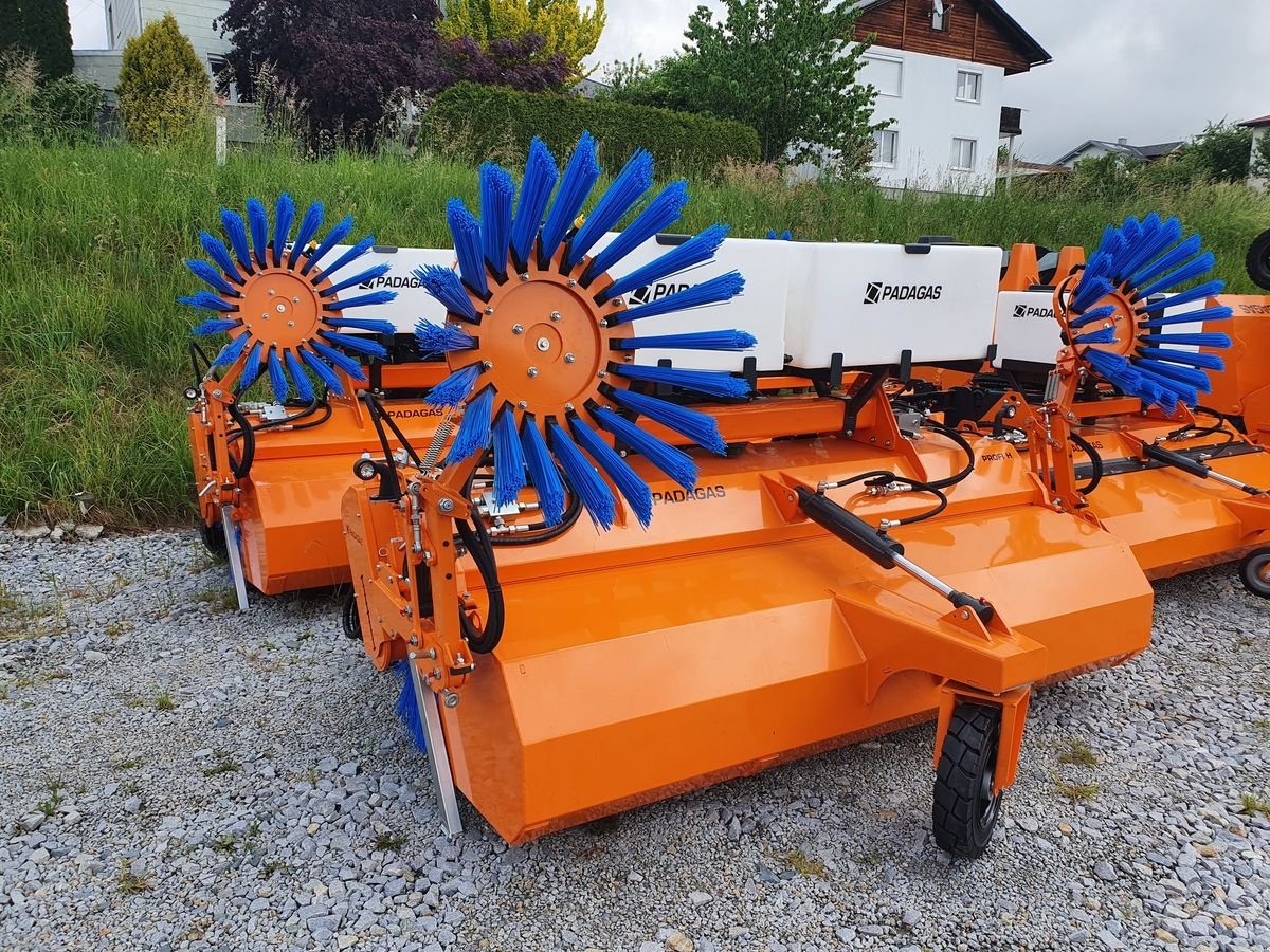 Kehrmaschine des Typs Padagas PROFI H KEHRMASCHINE RADLADER Bema Tuchel Trakto, Neumaschine in Aigen-Schlägl (Bild 11)