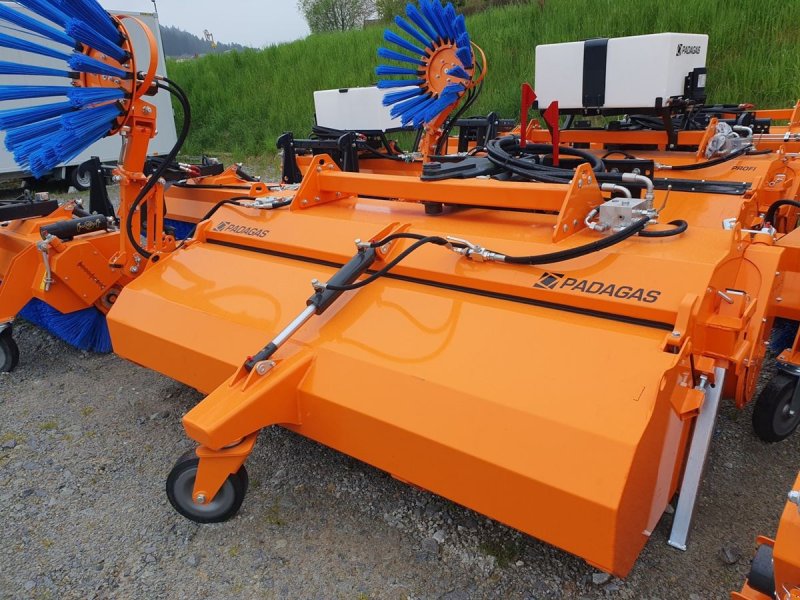 Kehrmaschine del tipo Padagas PROFI KEHRMASCHINE Traktor Radlader Tuchel Bema, Neumaschine en Aigen-Schlägl (Imagen 1)