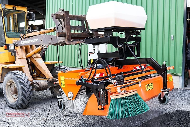 Kehrmaschine του τύπου PRONAR ZM 2000 Kehrmaschine 2 m + Seitenbesen, Neumaschine σε Ostheim/Rhön (Φωτογραφία 2)