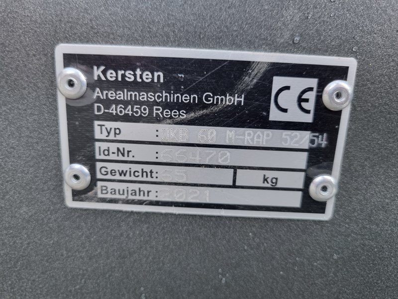 Kehrmaschine des Typs Rapid WKB 60 Wildkrautbürste, Ausstellungsmaschine in Chur (Bild 3)