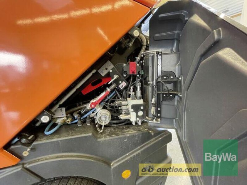 Kehrmaschine des Typs Rasco LYNX, Gebrauchtmaschine in Bamberg (Bild 22)