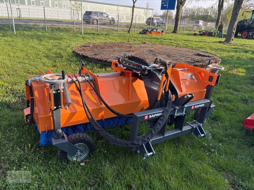 Kehrmaschine des Typs Saphir SKM 28 Kehrmaschine, Neumaschine in Laage (Bild 2)