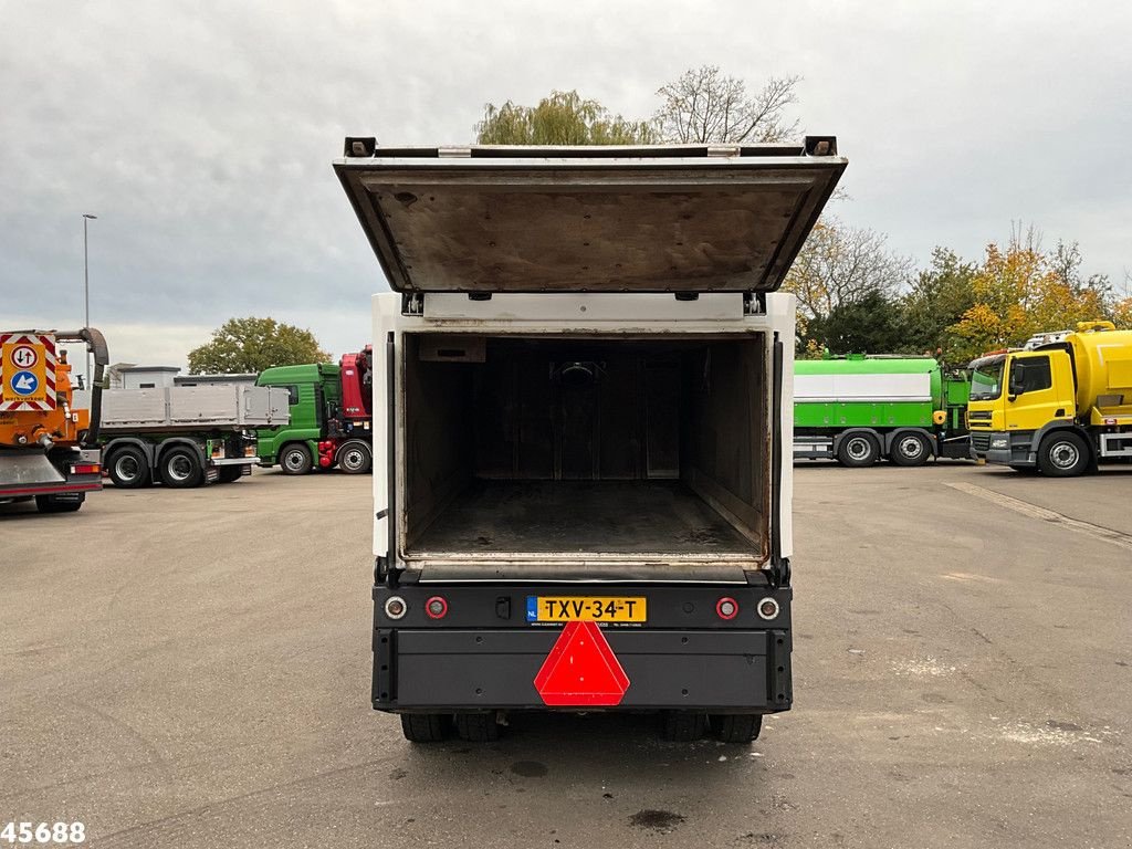 Kehrmaschine des Typs Schmidt Cleango Compact 500 Euro 6 with 3-rd brush Just 41.050 km!, Gebrauchtmaschine in ANDELST (Bild 9)