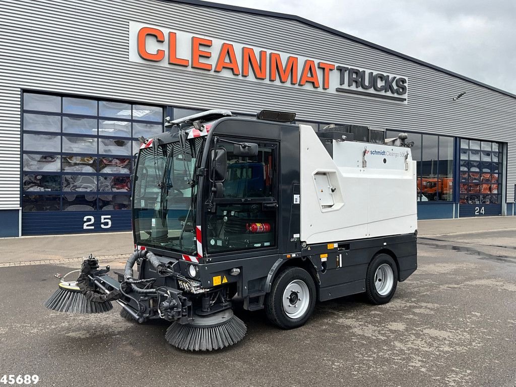 Kehrmaschine typu Schmidt Cleango Compact 500 Euro 6 with 3-rd brush Just 4.260 km!, Gebrauchtmaschine v ANDELST (Obrázek 3)