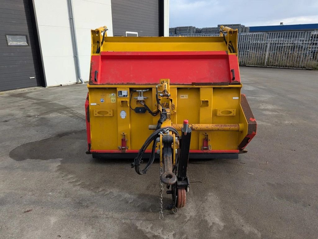 Kehrmaschine des Typs Schouten PX1802 PX 1802, Gebrauchtmaschine in Groningen (Bild 9)