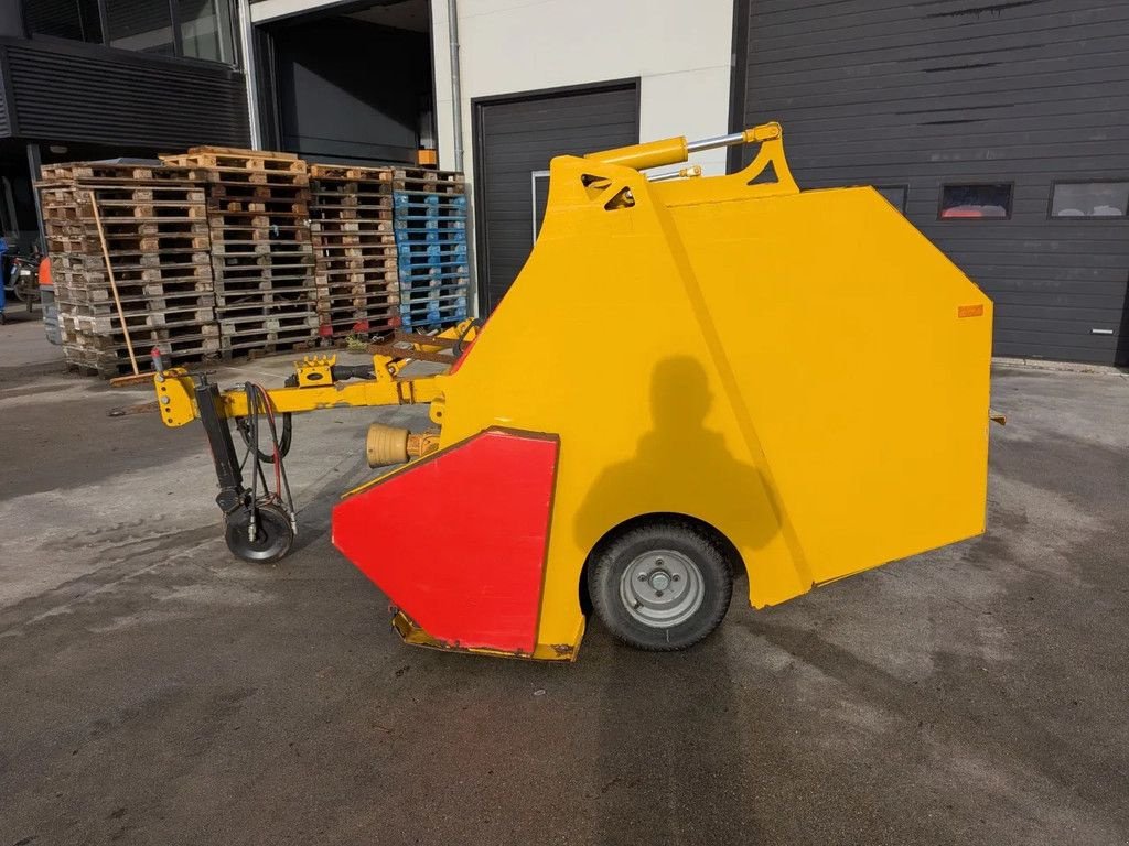 Kehrmaschine des Typs Schouten PX1802 PX 1802, Gebrauchtmaschine in Groningen (Bild 2)