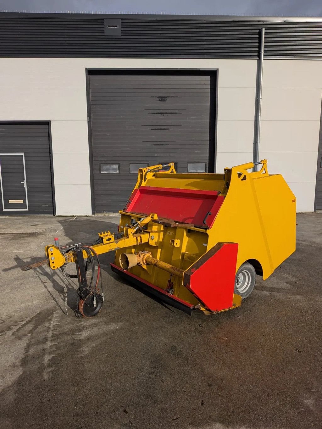 Kehrmaschine des Typs Schouten PX1802 PX 1802, Gebrauchtmaschine in Groningen (Bild 1)