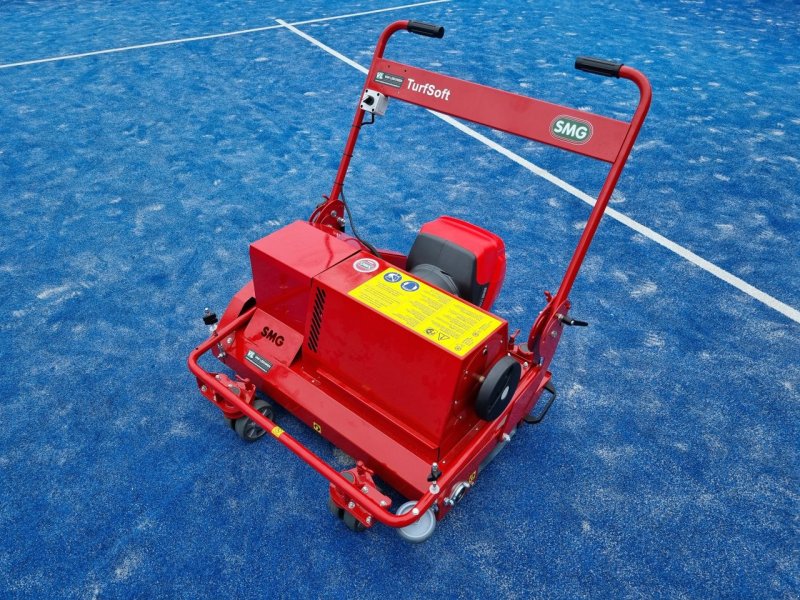 SMG TurfSoft TS2 accu, Neumaschine (Picture 1) Kehrmaschine of the type SMG TurfSoft TS2 accu, Neumaschine in Benthuizen (Picture 1)
