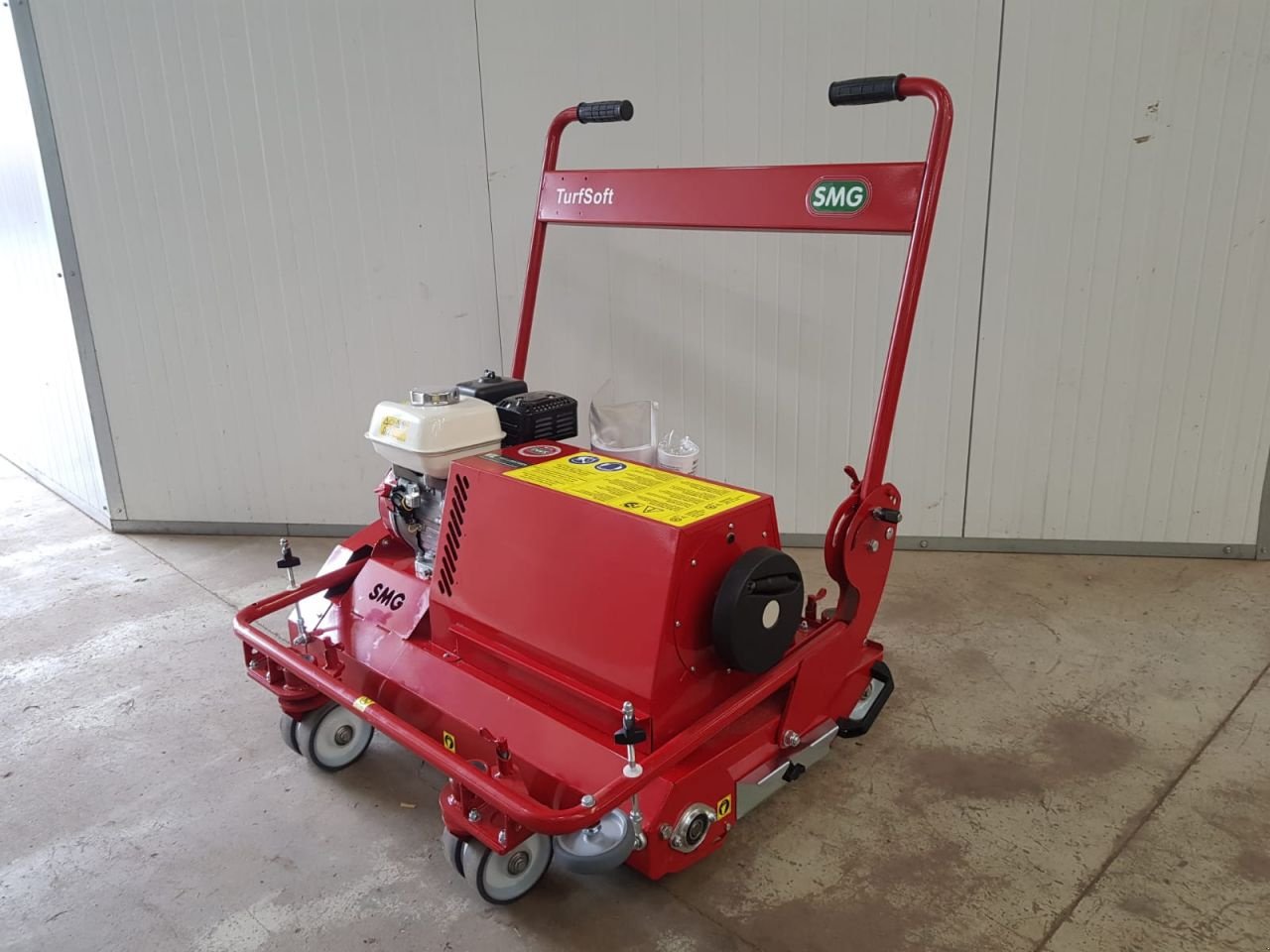 Kehrmaschine of the type SMG TurfSoft TS2, Neumaschine in Benthuizen (Picture 9)