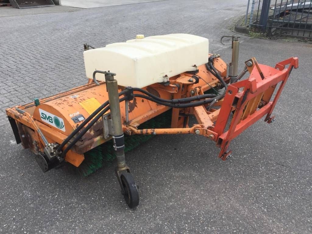 Kehrmaschine des Typs Sobernheimer UKM 220, Gebrauchtmaschine in Almelo (Bild 3)