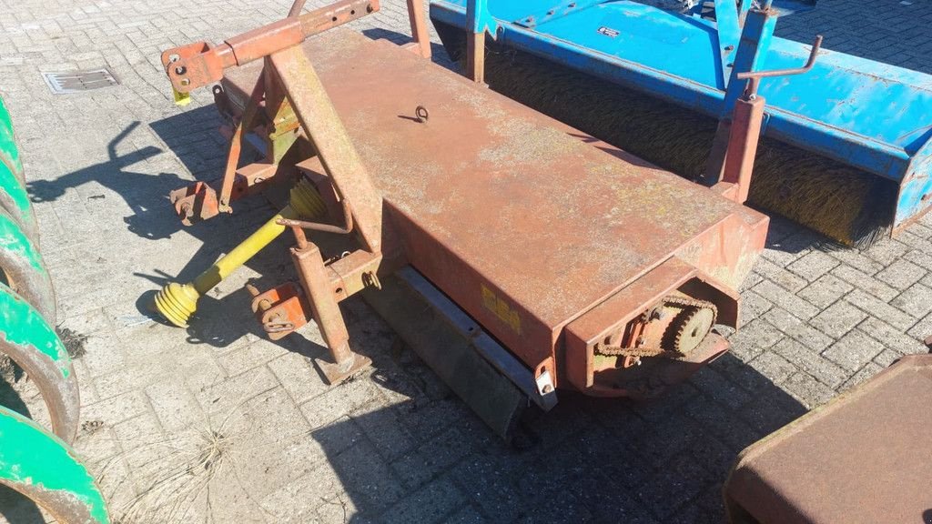 Kehrmaschine des Typs Sonstige 2 meter, Gebrauchtmaschine in Wierden (Bild 4)