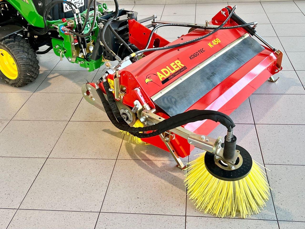 Kehrmaschine des Typs Sonstige Adler K450, Neumaschine in Beckum (Bild 2)