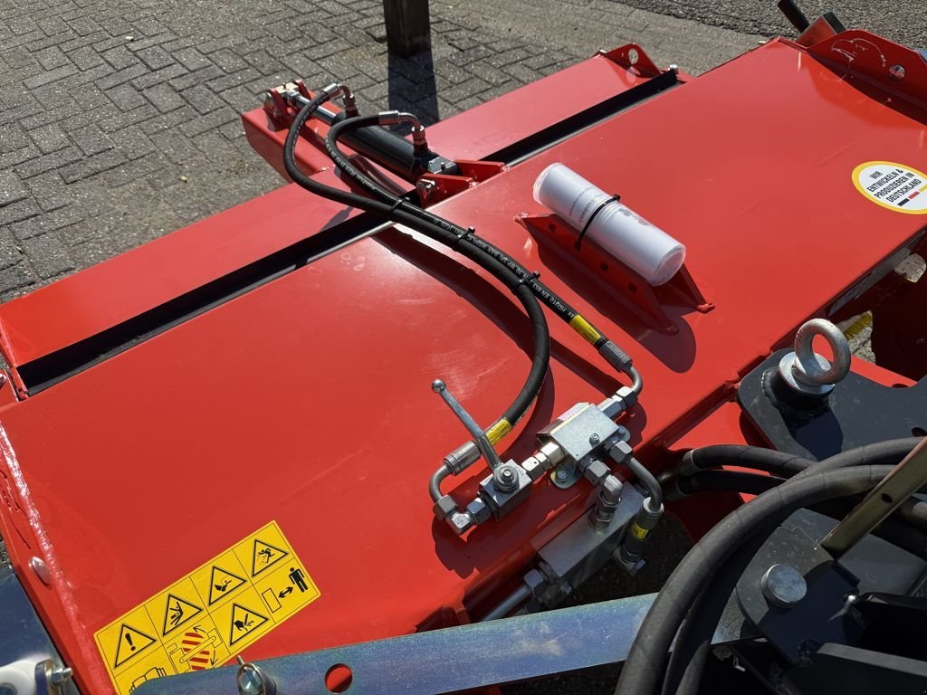 Kehrmaschine des Typs Sonstige ADLER K600-150 Veegmachine, Neumaschine in BOEKEL (Bild 11)