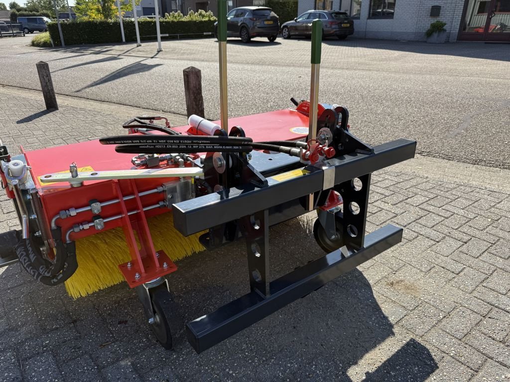 Kehrmaschine des Typs Sonstige ADLER K600-150 Veegmachine, Neumaschine in BOEKEL (Bild 2)