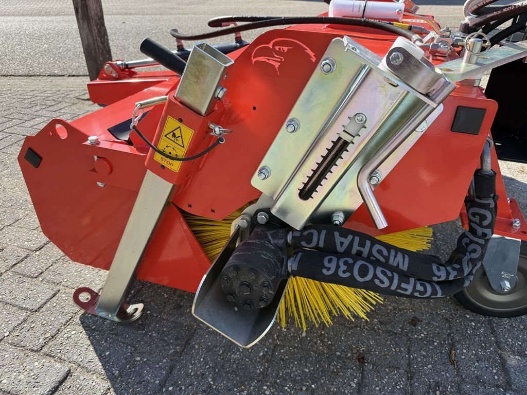 Kehrmaschine des Typs Sonstige ADLER K600-150 Veegmachine, Neumaschine in BOEKEL (Bild 10)