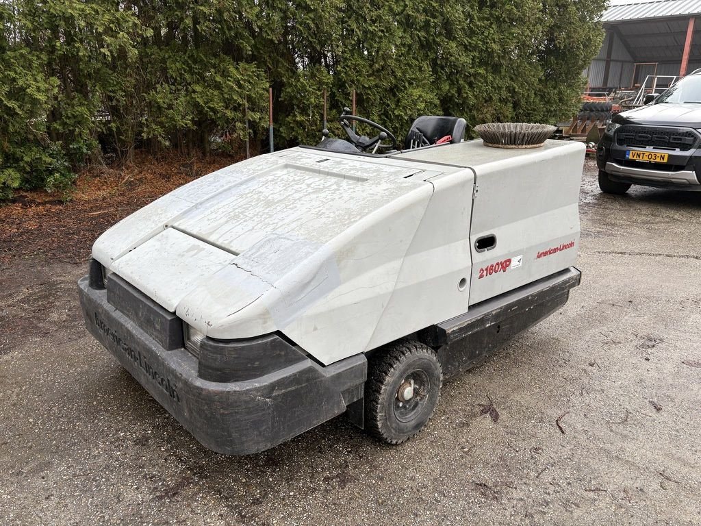Kehrmaschine des Typs Sonstige American 2160 XP Diesel, Gebrauchtmaschine in Kronenberg (Bild 2)