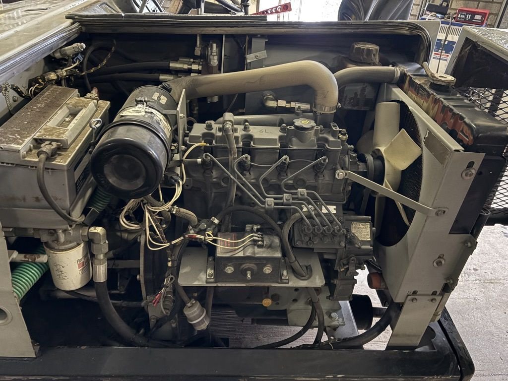 Kehrmaschine des Typs Sonstige American 2160 XP Diesel, Gebrauchtmaschine in Kronenberg (Bild 4)