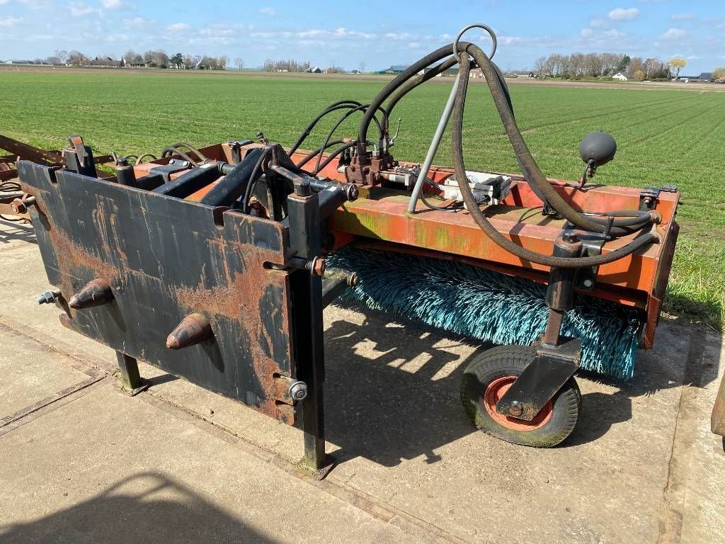 Kehrmaschine a típus Sonstige BALAYEUSE Super Champion 2500, Gebrauchtmaschine ekkor: Roosendaal (Kép 2)