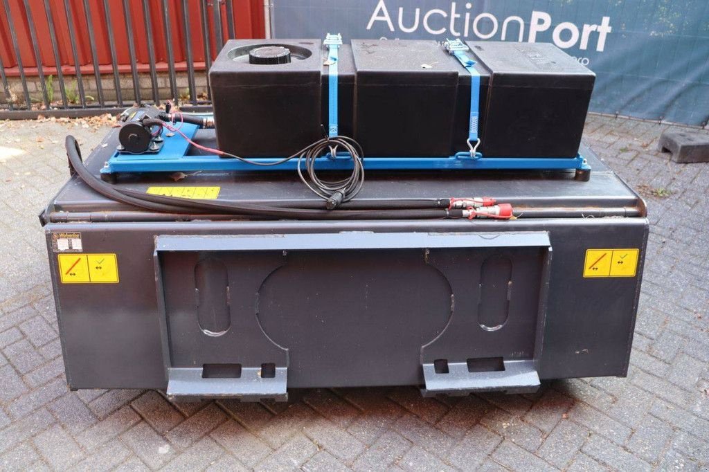 Kehrmaschine typu Sonstige BBS-11-72W, Neumaschine w Antwerpen (Zdjęcie 4)