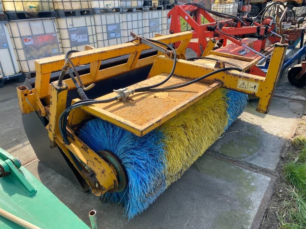 Kehrmaschine des Typs Sonstige Beco LDB 40-24, Gebrauchtmaschine in Roosendaal (Bild 2)