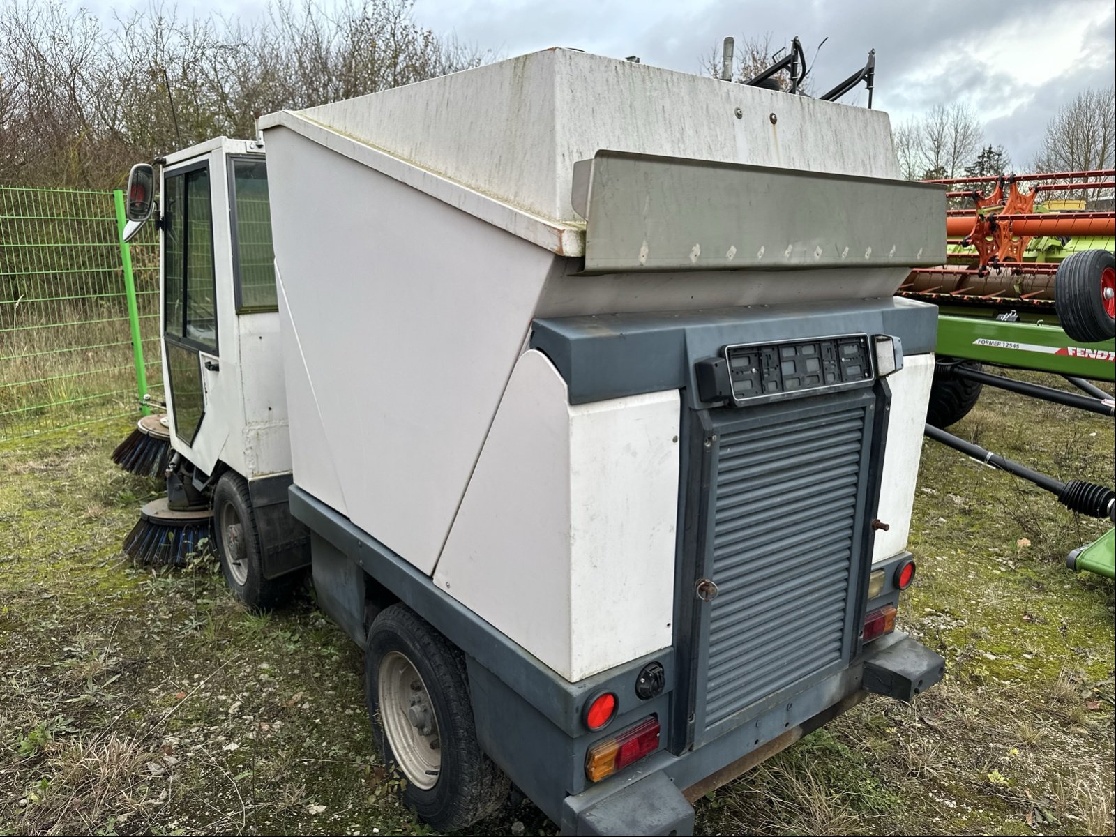 Kehrmaschine Türe ait Sonstige Bucher CityCat K1700 Kehrmasch, Gebrauchtmaschine içinde Gadebusch (resim 3)