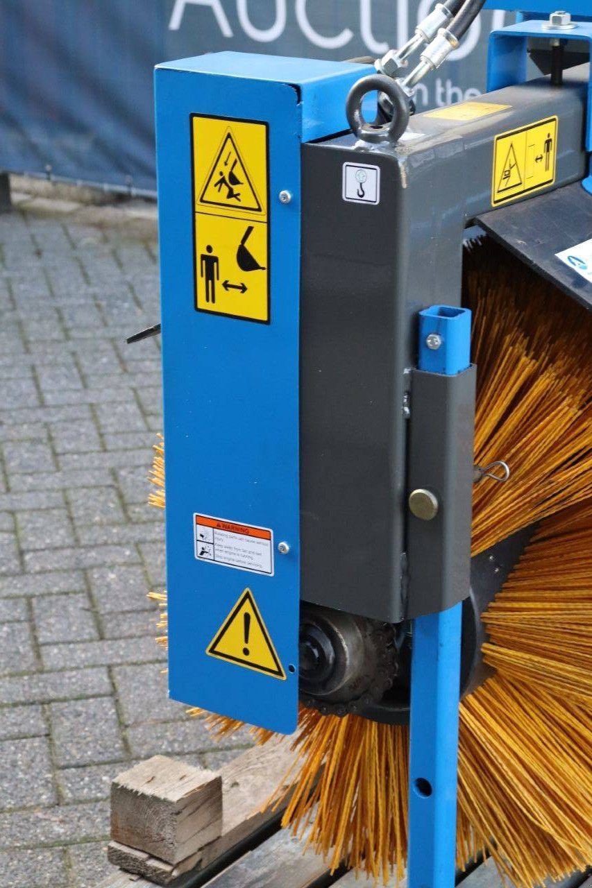 Kehrmaschine typu Sonstige CW10, Neumaschine w Antwerpen (Zdjęcie 11)